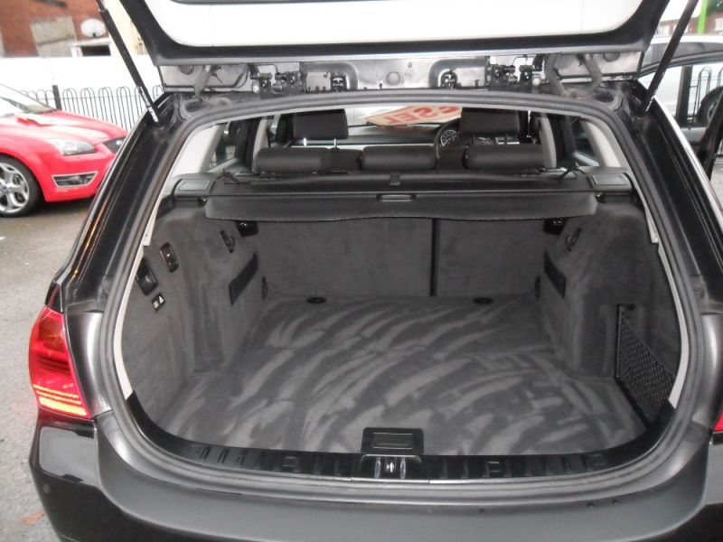 2008 BMW 3 SERIES 320D SE TOURING image 8