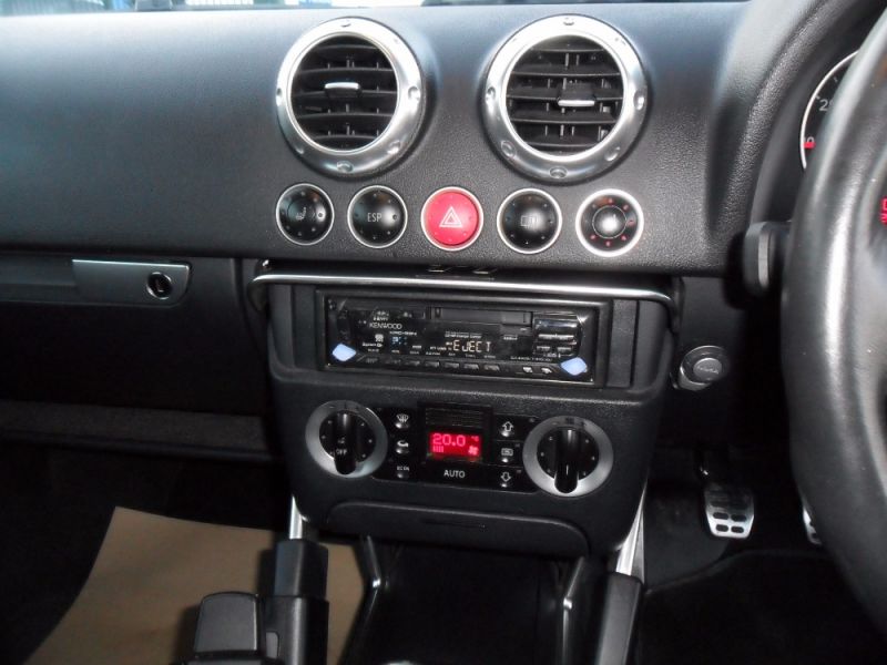 2006 AUDI TT T image 7