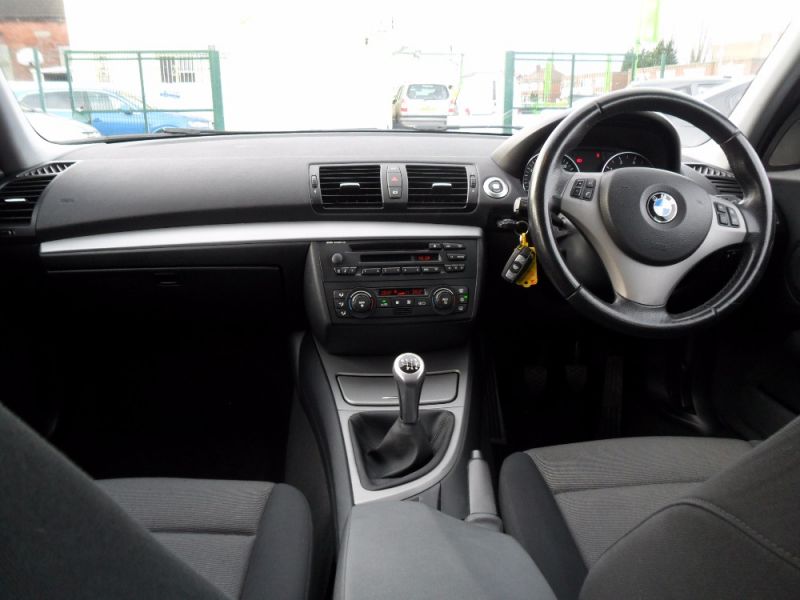 2006 BMW 1 SERIES 116I SE image 5