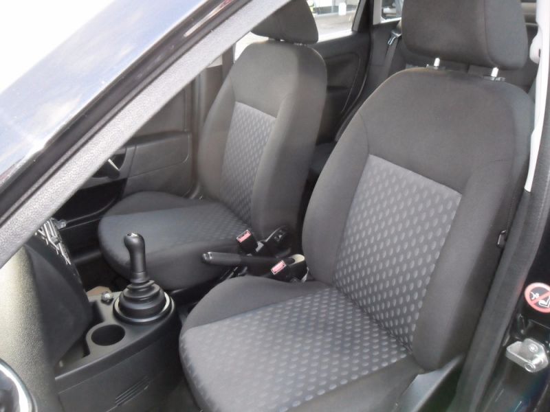 2005 FORD FIESTA ZETEC CLIMATE 16V image 6