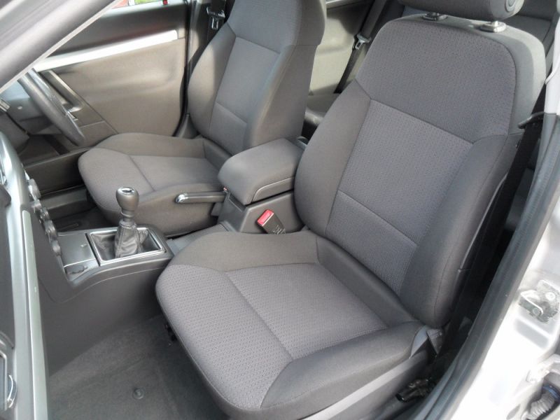 2008 VAUXHALL VECTRA VVT EXCLUSIV image 6
