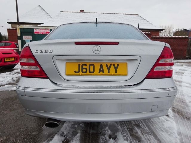 2005 MERCEDES-BENZ C280 SE 4dr image 3