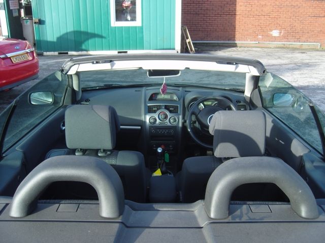 2006 RENAULT MEGANE 1.5 dCi 2dr image 5