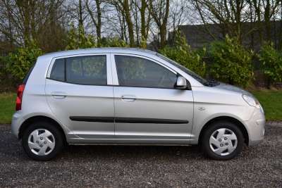 2009 KIA PICANTO 1.0 1 5d image 1