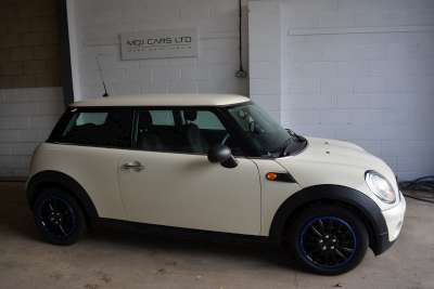 2009 MINI HATCH ONE 1.4 3d image 1