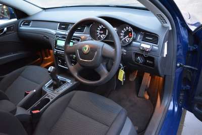 2011 SKODA SUPERB 2.0 S TDI CR 5d image 6