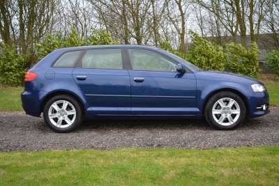 2011 AUDI A3 2.0 SPORTBACK TDI SE 5d image 6