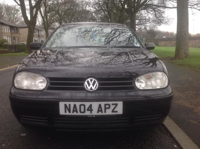 2004 VOLKSWAGEN GOLF 1.6 5d image 2