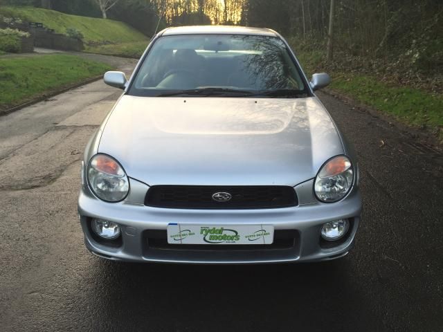2001 SUBARU IMPREZA 2.0 GX AWD 4d image 4