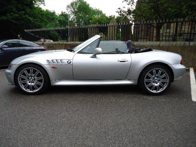 1999 BMW Z3 2.0 Z3 ROADSTER 2d image 2