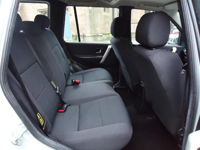 2004 LAND ROVER FREELANDER 1.8 5d image 6