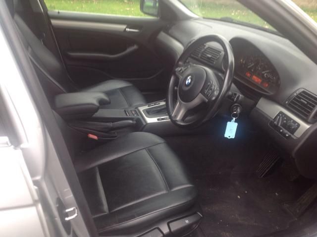2003 BMW 3.0 330D SE 4d image 6