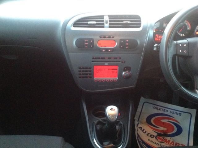 2008 SEAT LEON 2.0 FR TDI 5d image 7