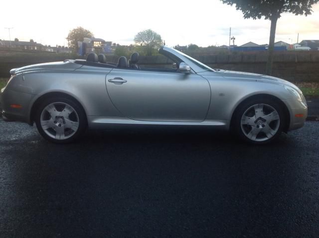 2002 LEXUS SC 4.3 430 2d image 2