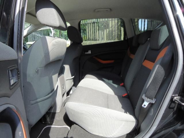 2009 FORD KUGA 2.0 ZETEC TDCI 2WD 5d image 7