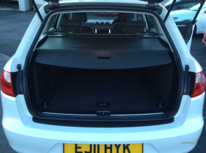 2011 Seat Exeo S CR TDI image 7