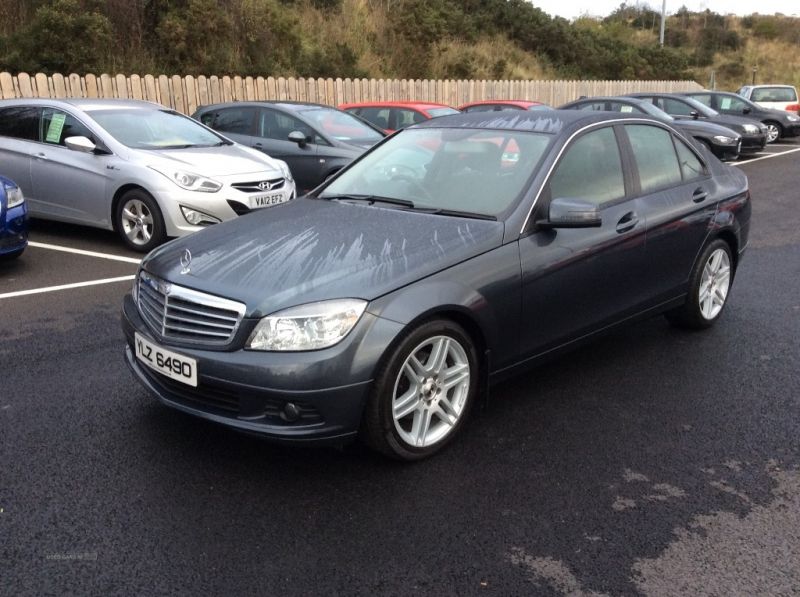 2009 Mercedes C-Class SE CDI A image 2