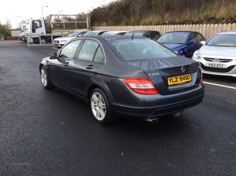 2009 Mercedes C-Class SE CDI A image 3