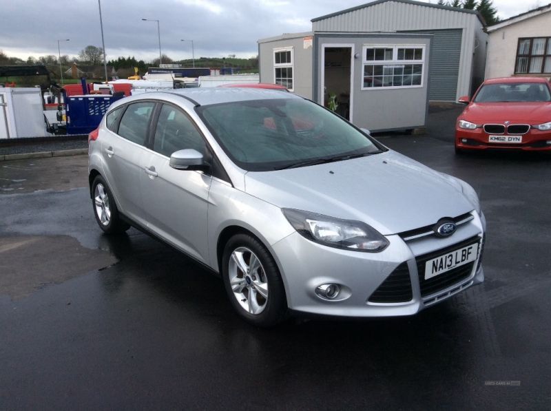 2013 Ford Focus ZETEC TDCI image 1