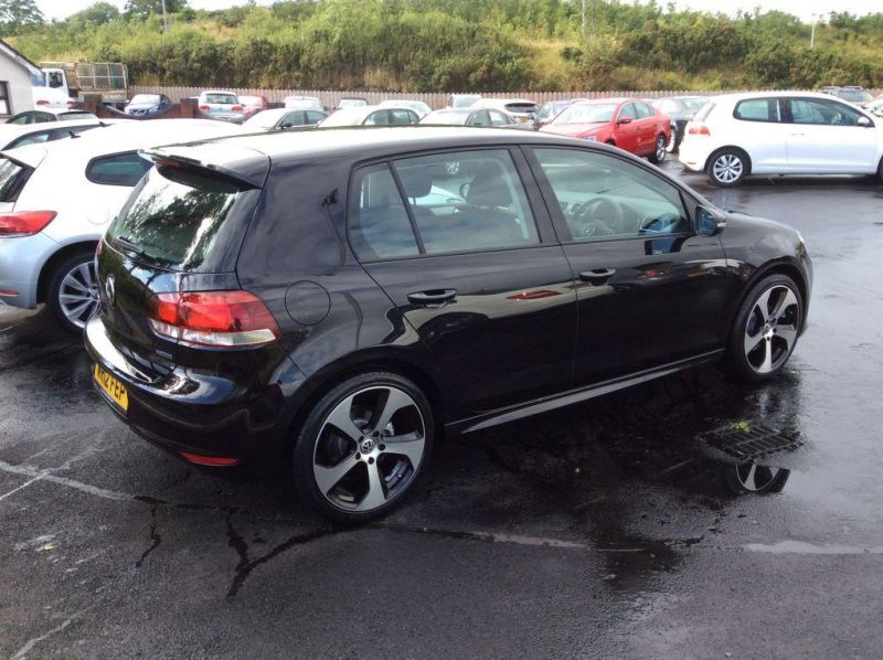 2012 Volkswagen Golf S TDI image 3