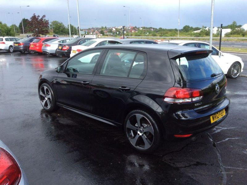 2012 Volkswagen Golf S TDI image 4