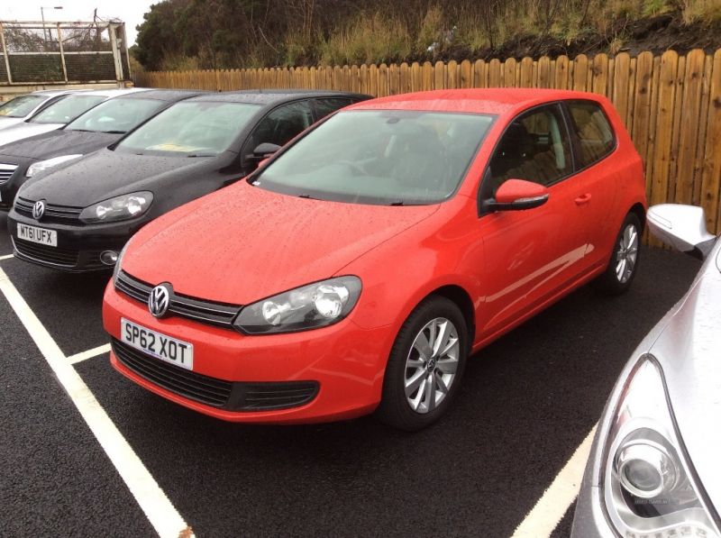 2012 Volkswagen Golf MATCH TDI image 1