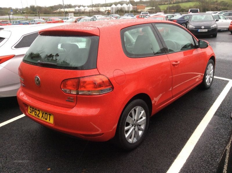 2012 Volkswagen Golf MATCH TDI image 3