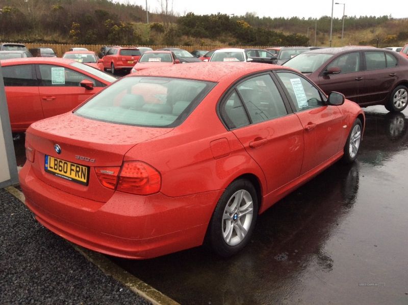 2011 BMW 3 Series ES 181 image 3