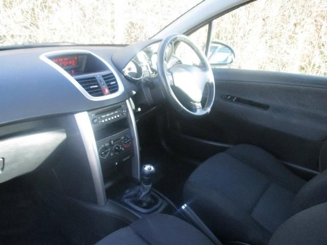 2007 PEUGEOT 207 1.4 3dr image 4