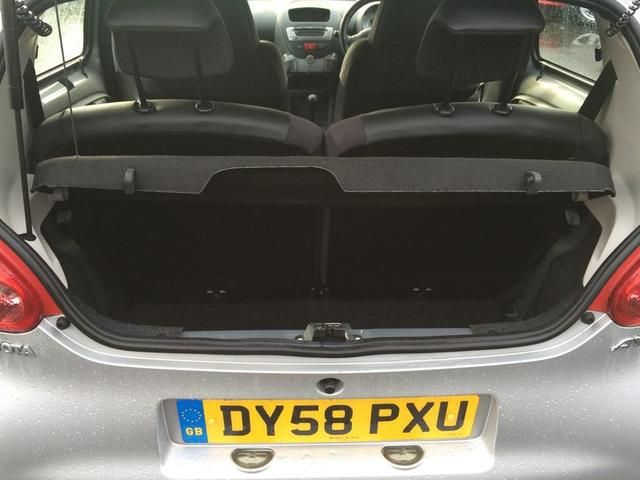 2008 TOYOTA AYGO 1.0 5dr image 6