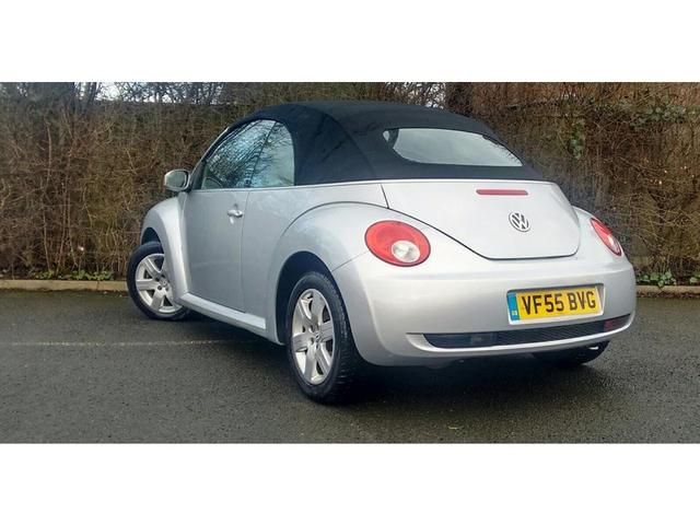2005 VOLKSWAGEN BEETLE 1.6 2dr image 4