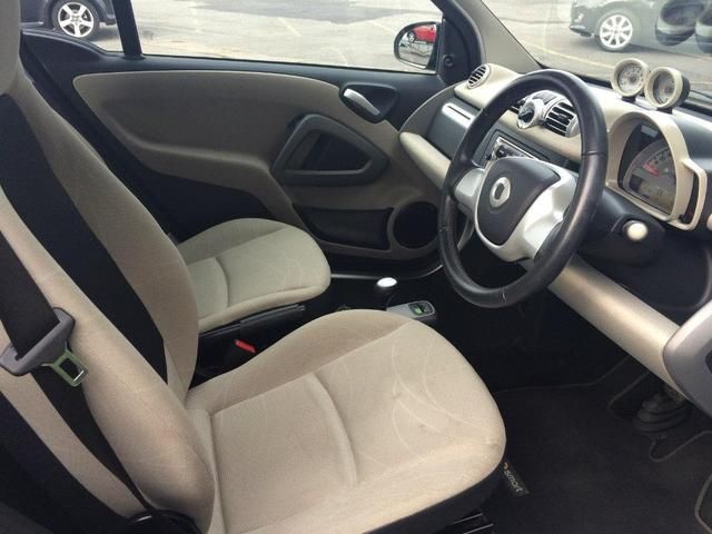 2011 SMART FORTWO 1.0 2dr image 4