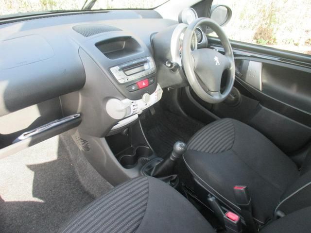 2013 PEUGEOT 107 1.0 5dr image 4