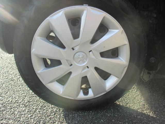 2013 PEUGEOT 107 1.0 5dr image 6