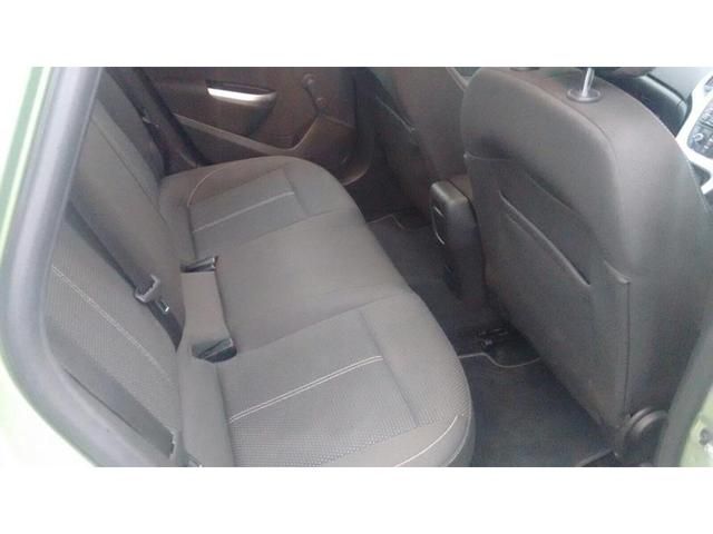 2011 VAUXHALL ASTRA 1.7 5dr image 6