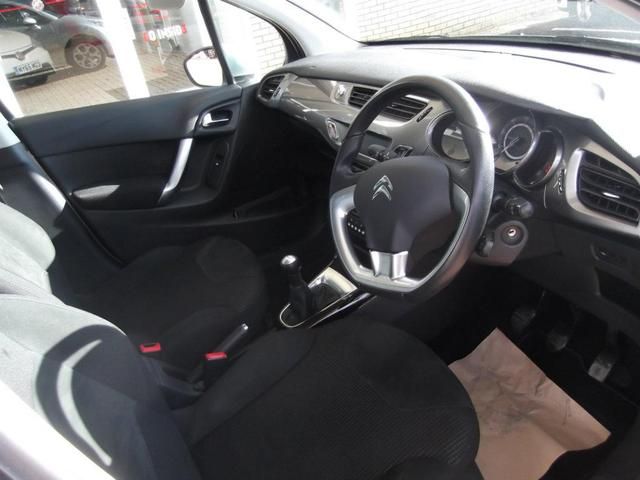 2011 CITROEN C3 1.6 5dr image 6