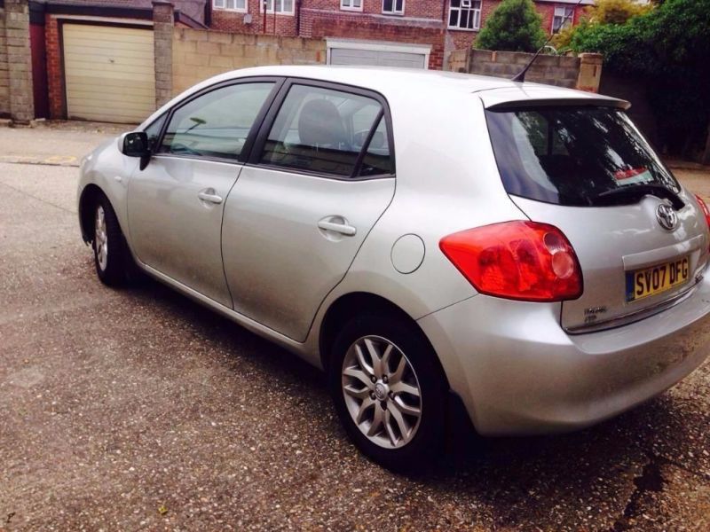 2007 Toyota Auris D-4D TR Diesel image 3