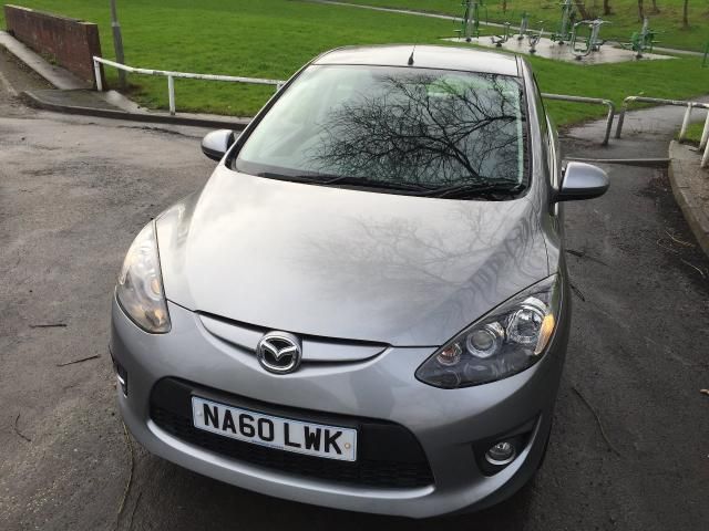 2010 MAZDA 2 1.3 TAKUYA 5d image 4