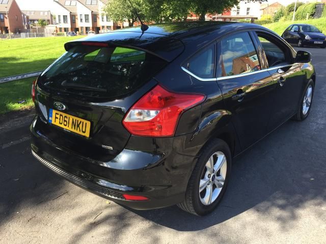 2012 FORD FOCUS 1.6 ZETEC TDCI 5d image 3