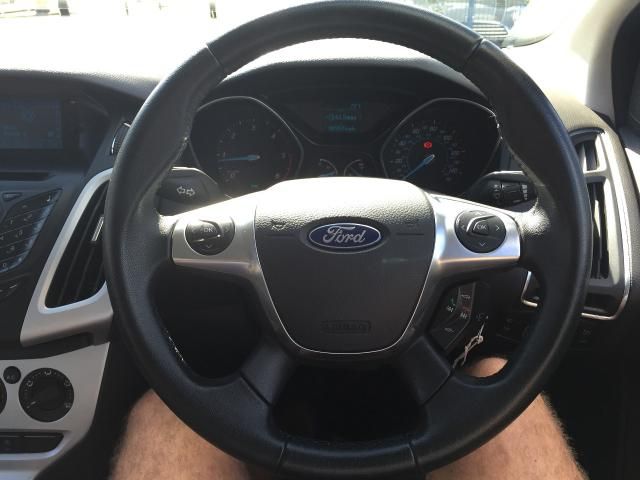 2012 FORD FOCUS 1.6 ZETEC TDCI 5d image 7