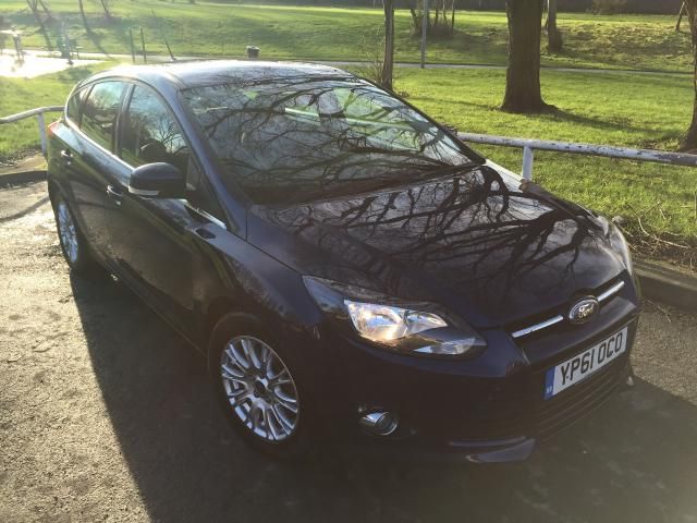 2011 FORD FOCUS 1.6 TDCI 5d image 1