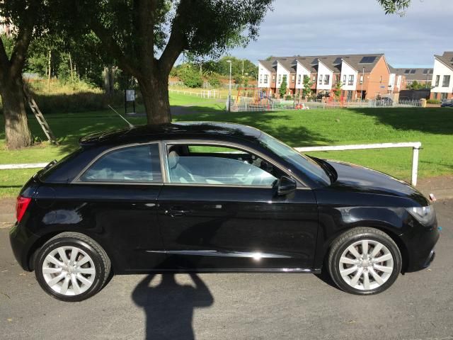 2011 AUDI A1 1.6 TDI SPORT 3d image 2