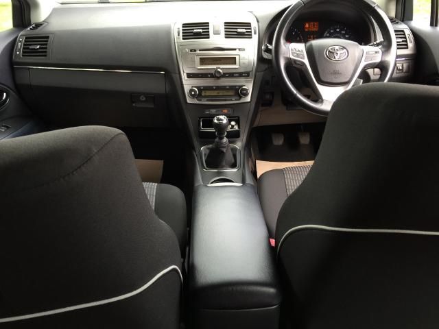 2012 TOYOTA AVENSIS 2.0 D-4D T2 5d image 6