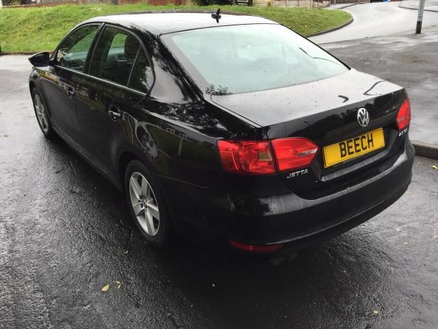 2012 VOLKSWAGEN JETTA 2.0 4d image 4