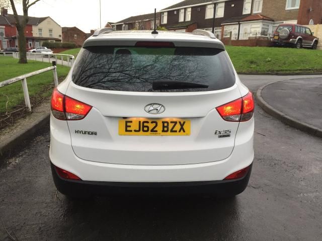 2012 HYUNDAI IX35 1.7 5d image 3