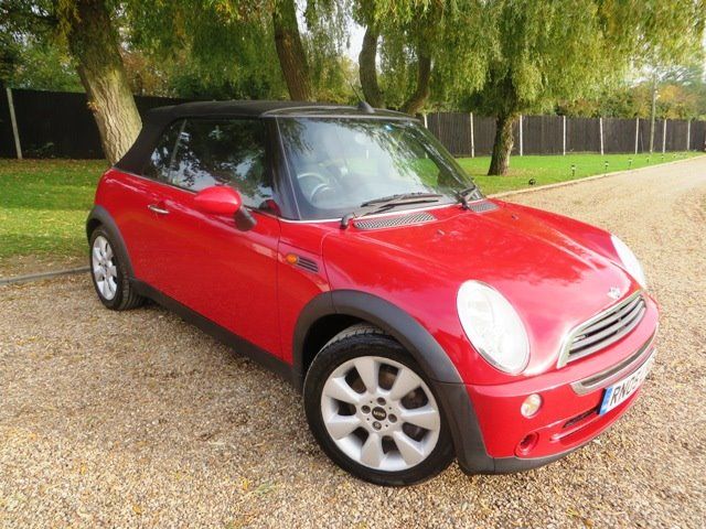2005 MINI CONVERTIBLE 1.6 ONE 2d image 1