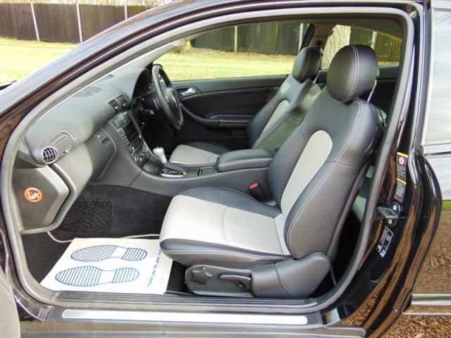 2008 MERCEDES 1.8 C180 KOMPRESSOR SE SPORTS 3d image 5