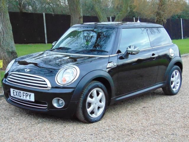 2010 MINI HATCH 1.4 ONE 3d image 2