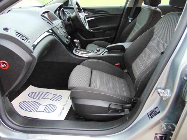 2011 VAUXHALL INSIGNIA 2.0 SRI CDTI 5d image 5