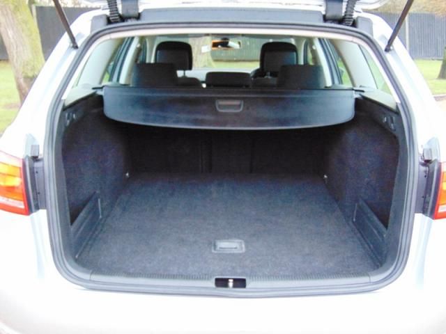 2012 VOLKSWAGEN PASSAT 2.0 SE TDI 5d image 8